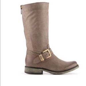 Steve Madden Fabiana taupe boots